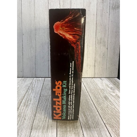 Vintage Volcano Making Kit by Kidzlabs 4M - Fun Science Fair Project - Picture 6 of 9